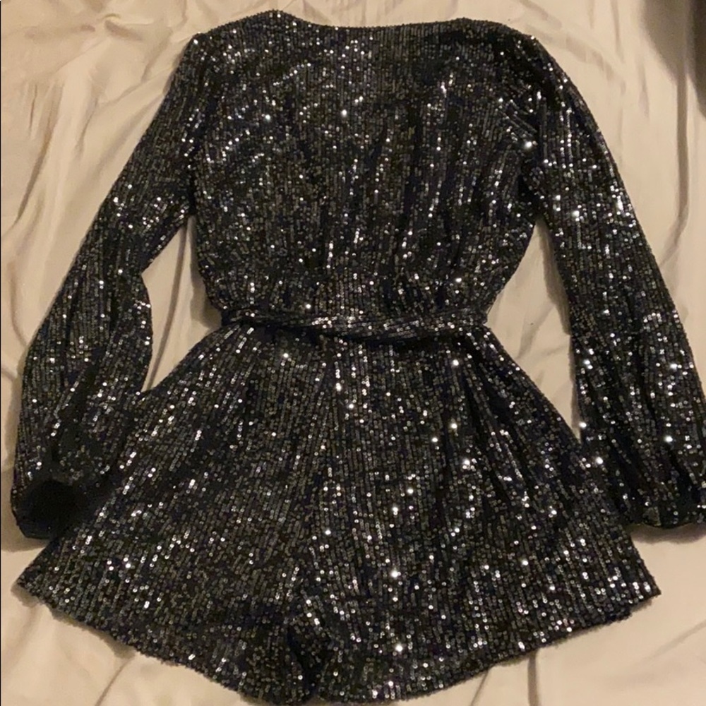 Romper! - Picture 3 of 3